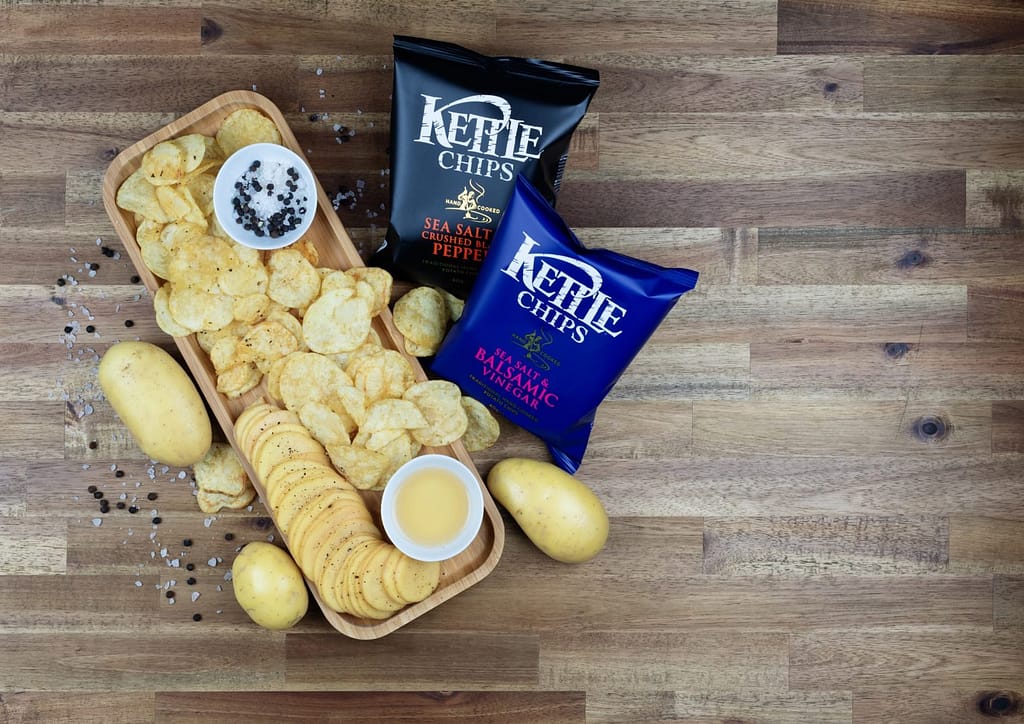 Kettle Chips black pepper