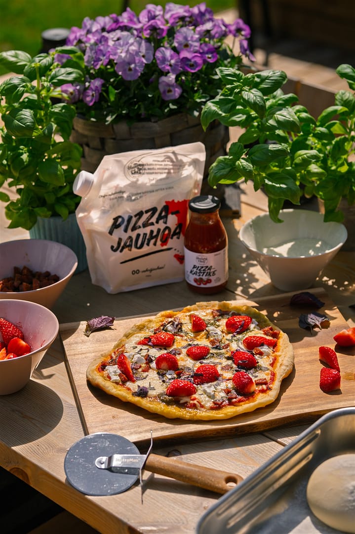 Mansikka-vuohenjuusto-chorizo-gillipizza